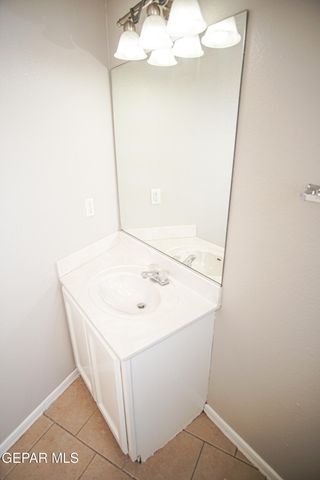528 Green Village Court B, El Paso, TX 79912