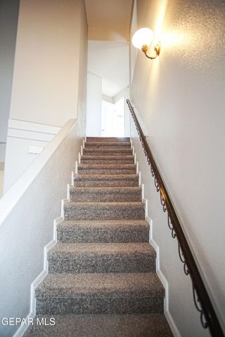 528 Green Village Court B, El Paso, TX 79912