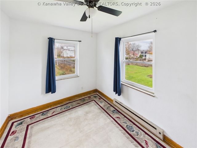 2314 Kanawha Terrace, St Albans, WV 25177