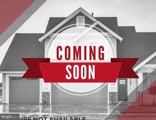 8016 LELAND RD, Manassas, VA 20111