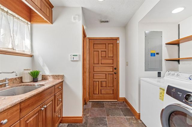 17345 SWEETWATER ROAD, Dade City, FL 33523
