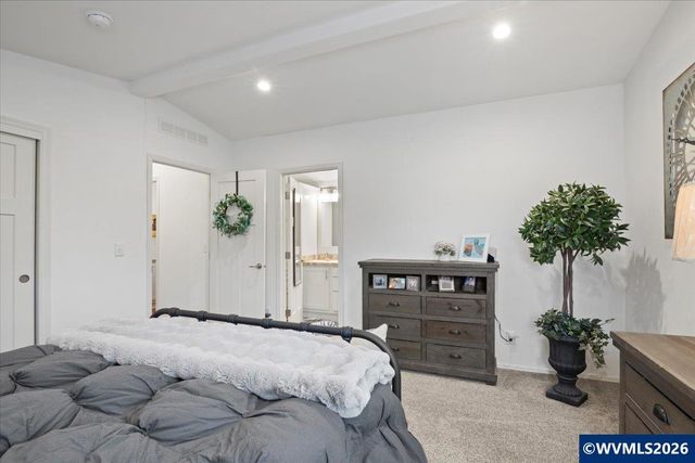 176 Clearwater Av NE, Salem, OR 97301