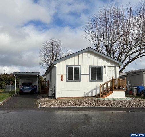 176 Clearwater Av NE, Salem, OR 97301