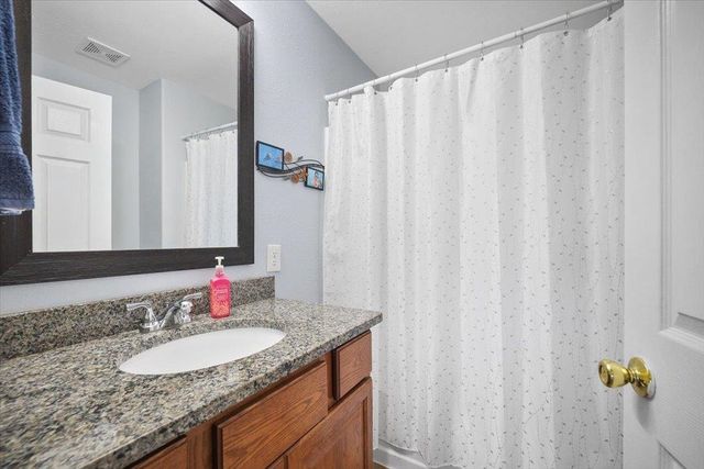 20717 N Division Rd, Colbert, WA 99005