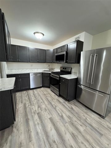 5118 Princess, Wappingers Falls, NY 12590