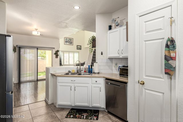 14837 S Camino Tierra Del Rio, Sahuarita, AZ 85629