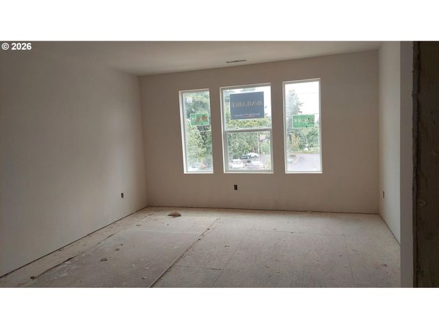 5887 Se Powell Valley, Gresham, OR 97080