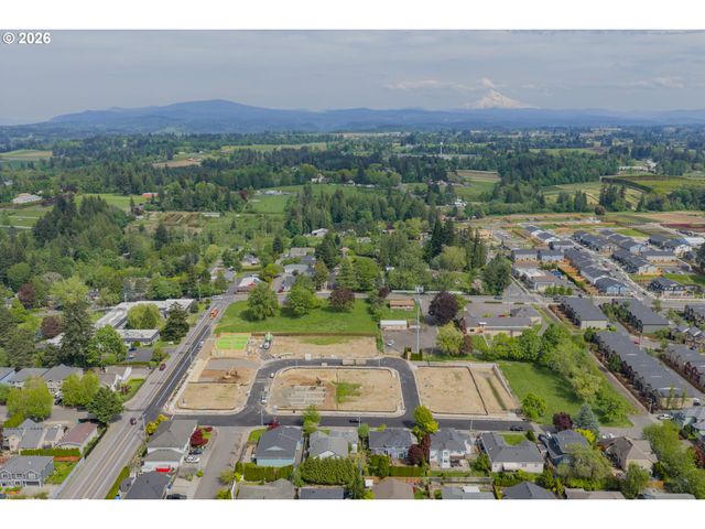 5887 Se Powell Valley, Gresham, OR 97080