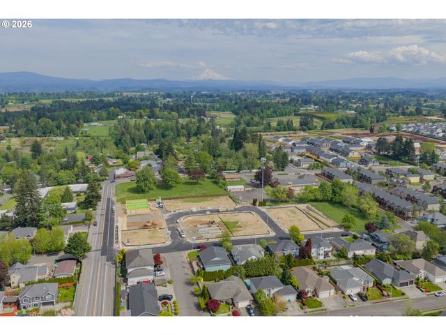 5887 Se Powell Valley, Gresham, OR 97080