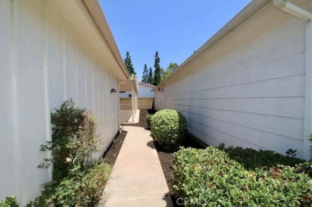 2613 Forest Lake 46, Santa Ana, CA 92705