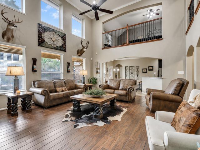 2557 Estrada Drive, League City, TX 77573