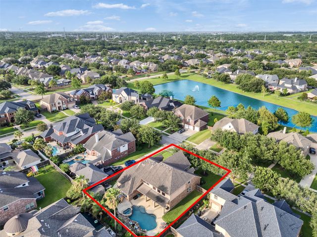 2557 Estrada Drive, League City, TX 77573