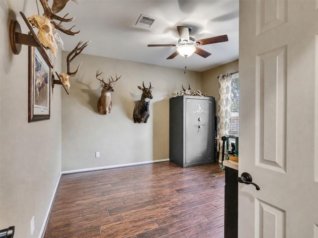 2557 Estrada Drive, League City, TX 77573