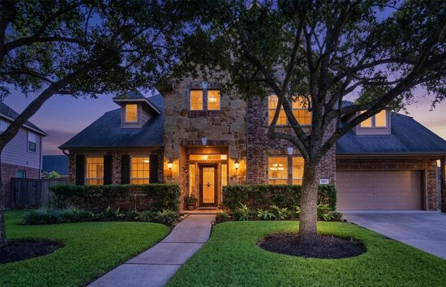2557 Estrada Drive, League City, TX 77573