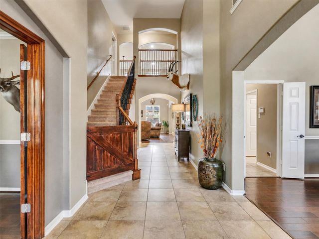 2557 Estrada Drive, League City, TX 77573