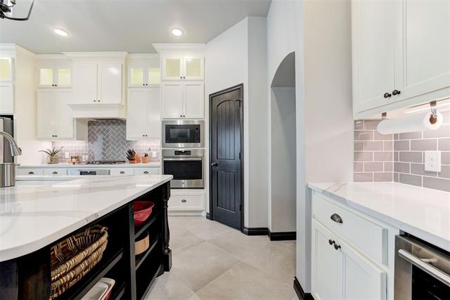 2225 NW 187th Street, Edmond, OK 73012