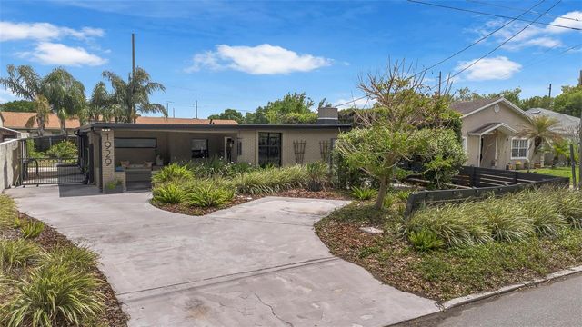 1929 ESSEX PLACE, Orlando, FL 32806
