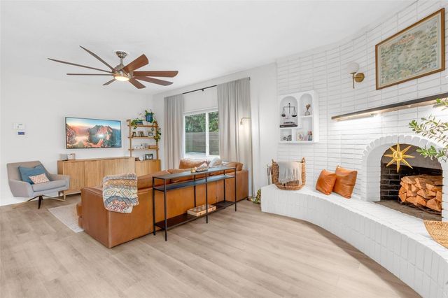 1929 ESSEX PLACE, Orlando, FL 32806