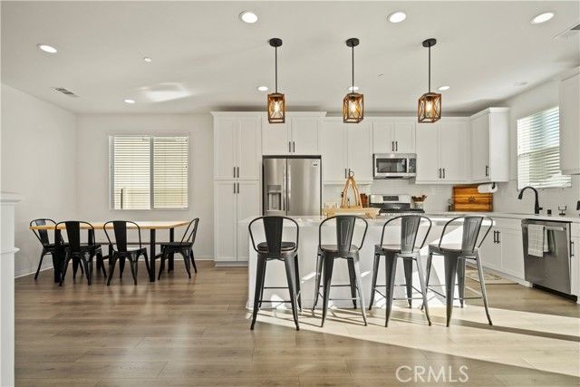 30295 Singer Ln, Menifee, CA 92584