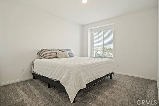 30295 Singer Ln, Menifee, CA 92584