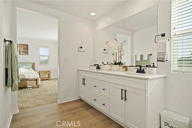 30295 Singer Ln, Menifee, CA 92584