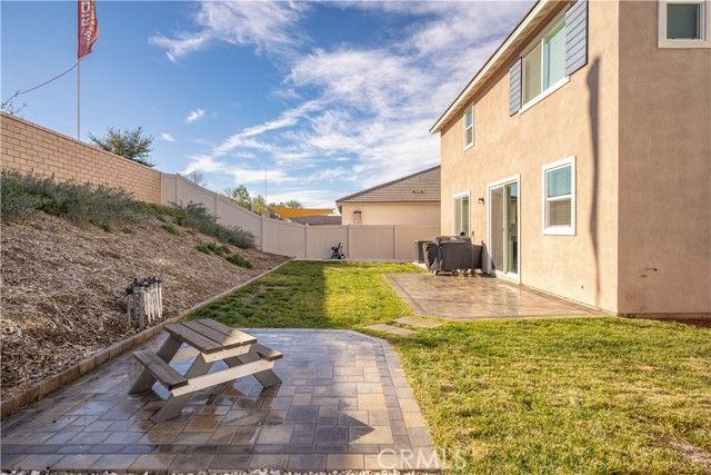 30295 Singer Ln, Menifee, CA 92584