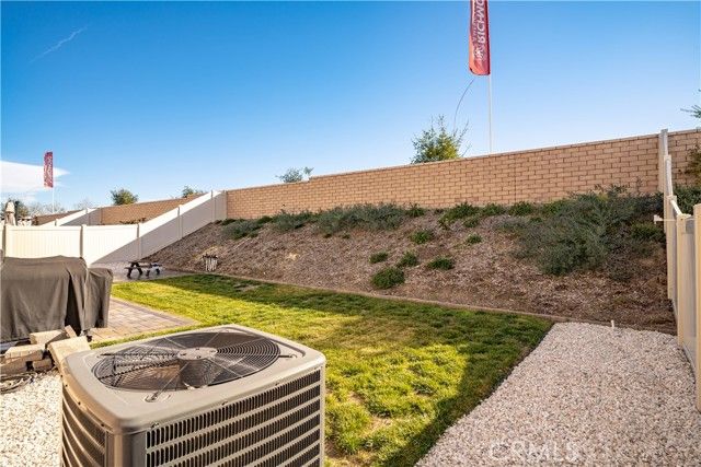 30295 Singer Ln, Menifee, CA 92584