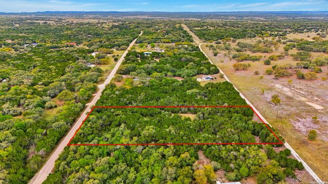 5125 Wegner Rd, New Braunfels, TX 78132
