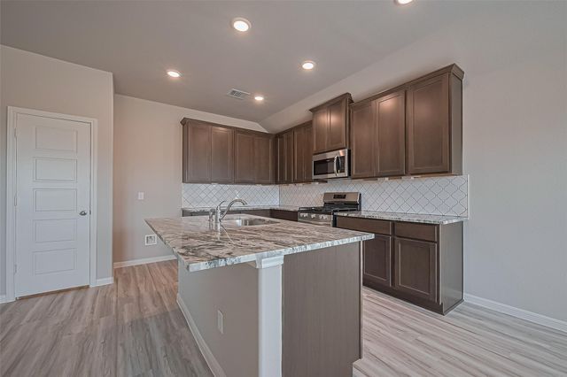 5827 Capri Forest Drive, Katy, TX 77493