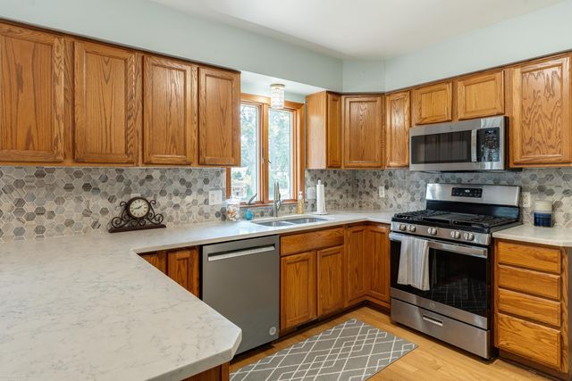 207 Palmer Street, St Clair, MI 48079