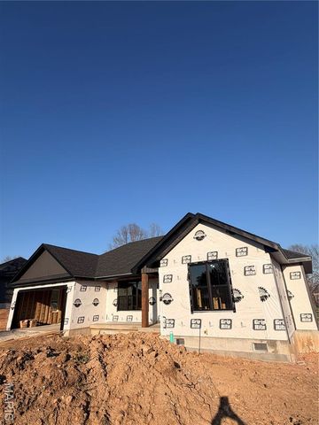 2228 Cherry Blossom Circle, Lebanon, MO 65536