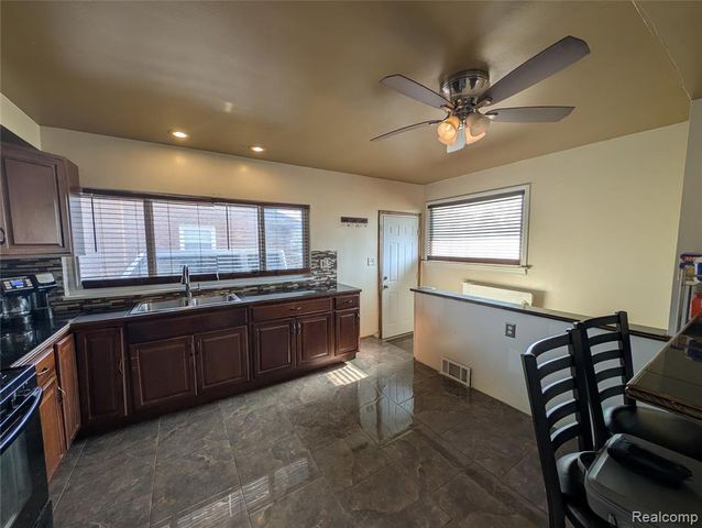 20140 Woodbine Street, Detroit, MI 48219