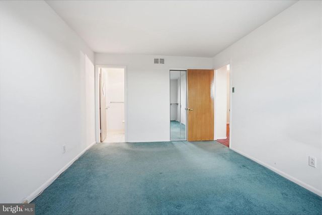 4211 TELFORD ROAD RD, Philadelphia, PA 19154