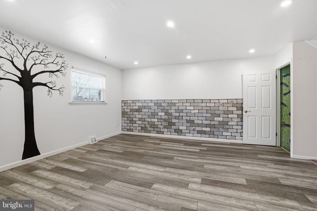 4211 TELFORD ROAD RD, Philadelphia, PA 19154