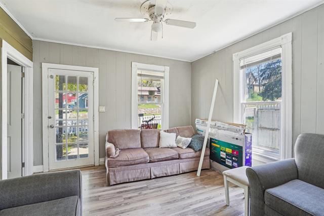 327 8th Avenue, Baraboo, WI 53913