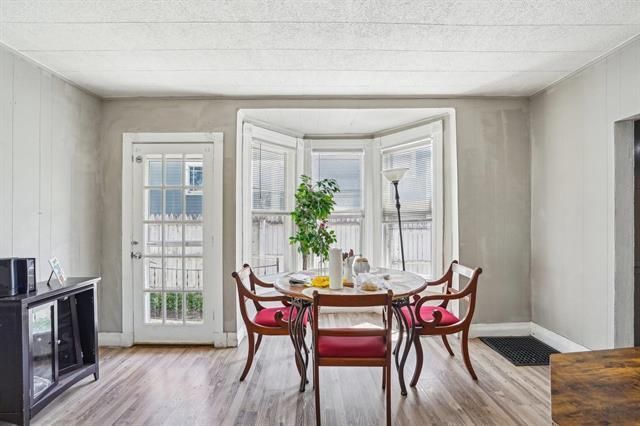 327 8th Avenue, Baraboo, WI 53913