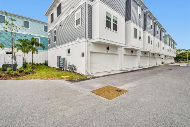 3137 4TH TERRACE N, St Petersburg, FL 33713