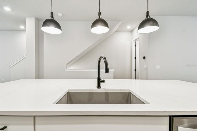 3137 4TH TERRACE N, St Petersburg, FL 33713