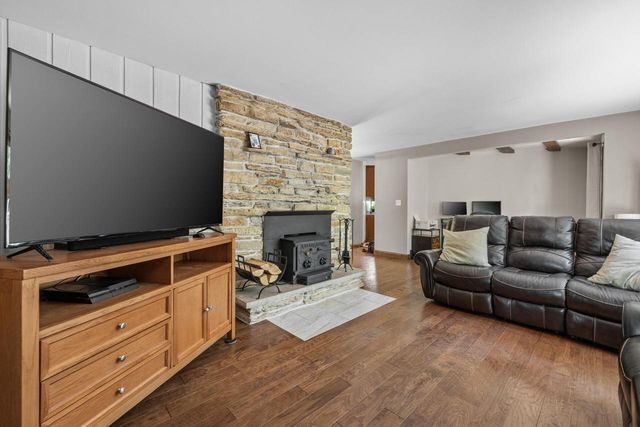 3436 County Highway Cc, Slinger, WI 53086