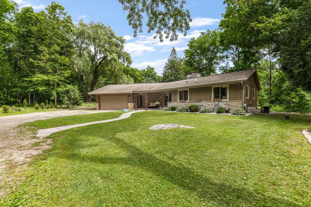 3436 County Highway Cc, Slinger, WI 53086