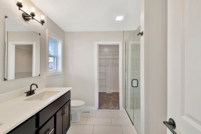 707 Cates Drive, Mahomet, IL 61853