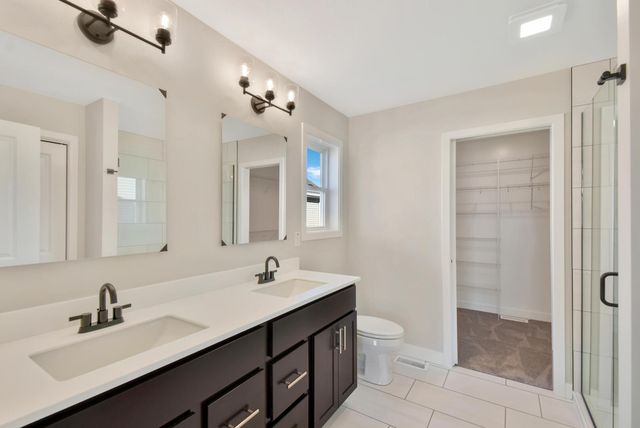 707 Cates Drive, Mahomet, IL 61853