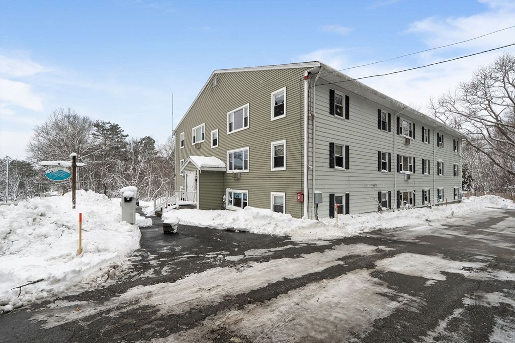 913 State Rd 14, Plymouth, MA 02360