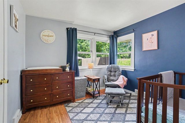 423 E Glenguile Street, Kalamazoo, MI 49004
