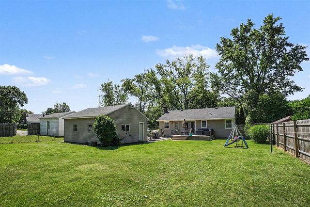 423 E Glenguile Street, Kalamazoo, MI 49004