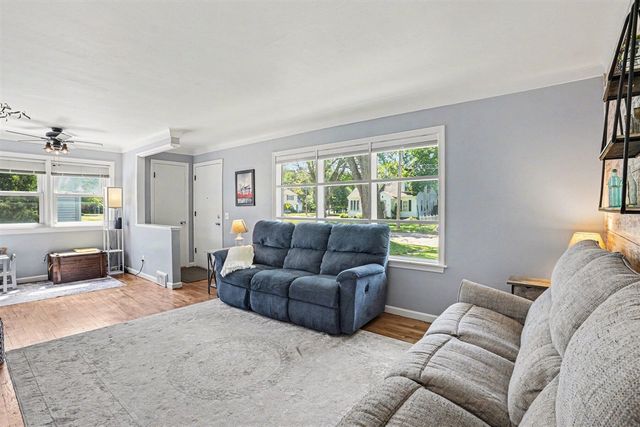 423 E Glenguile Street, Kalamazoo, MI 49004