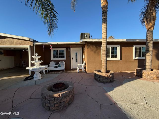 1621 E Avenue Q6, Palmdale, CA 93550