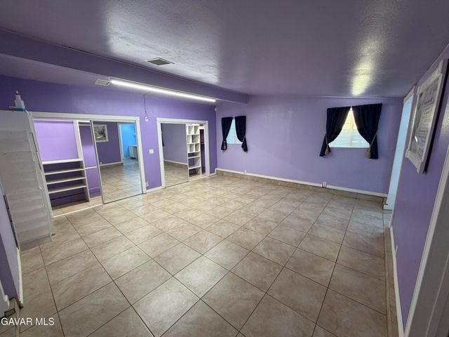 1621 E Avenue Q6, Palmdale, CA 93550
