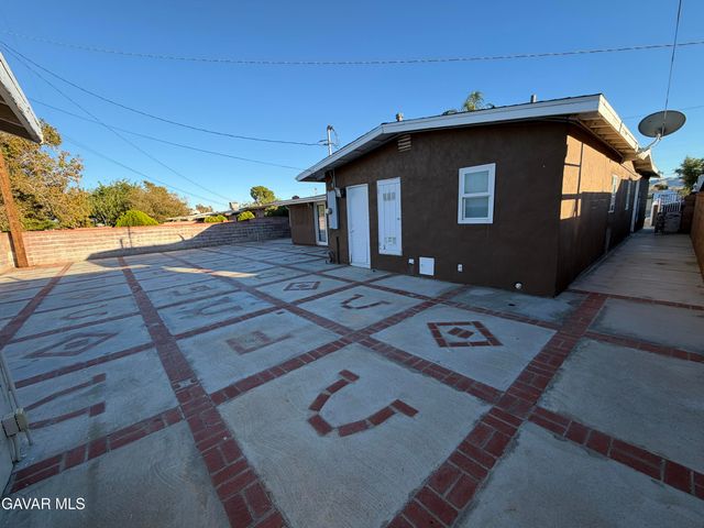 1621 E Avenue Q6, Palmdale, CA 93550
