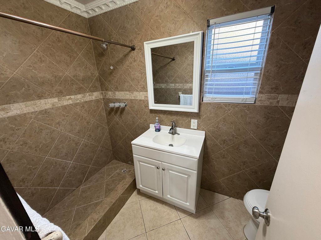 1621 E Avenue Q6, Palmdale, CA 93550